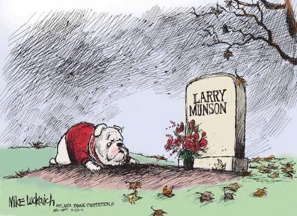 doodadawg1's tweet photo. The GOAT 🐐 would be 100 today.
R.I.P. Larry Munson. 🐶🏈🔴⚫️ https://t.co/vLiqy4tIcu