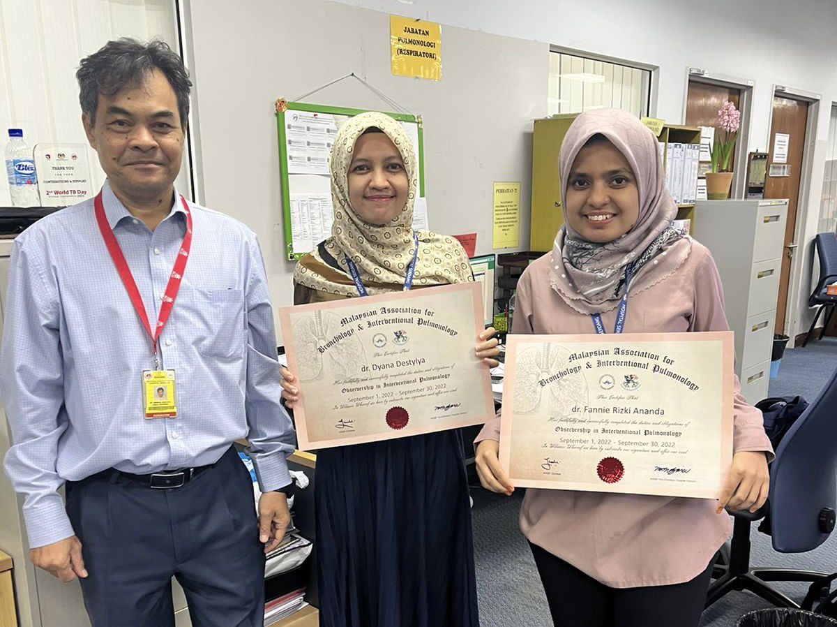SerdangLung's tweet photo. #IPfellowship Congrats Dr Pedro from Portugal 🇵🇹, Dr Dyana, Dr Fannie from Indonesia 🇮🇩 https://t.co/DgJK0aNSR4