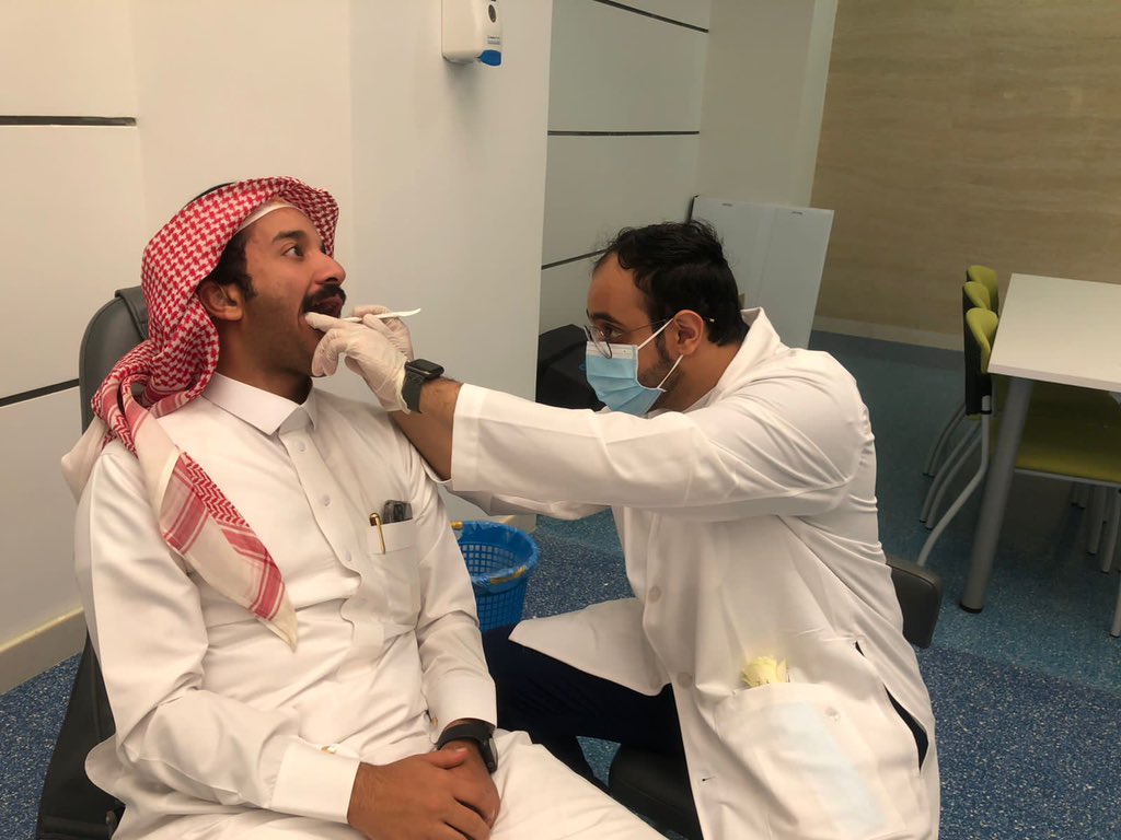 CpdKku's tweet photo. اس��كمالا لـ احتفال ذكرى #اليوم_الوطني 92 واليوم العالمي لـ #لغة_الإشارة بالتعاون مع وحدة التطوع الصحي بجمعية الأمل لذوي الإعاقة السمعية وكلية التربية ( قسم التربية الخاصة ) بـ #جامعة_الملك_خالد حيث تضمن البرنامج فحص للأسنان ثم توعية صحية عامة للصم ثم خدمة التحويل للمستشفى الجامعي https://t.co/YYyIjE9mcW