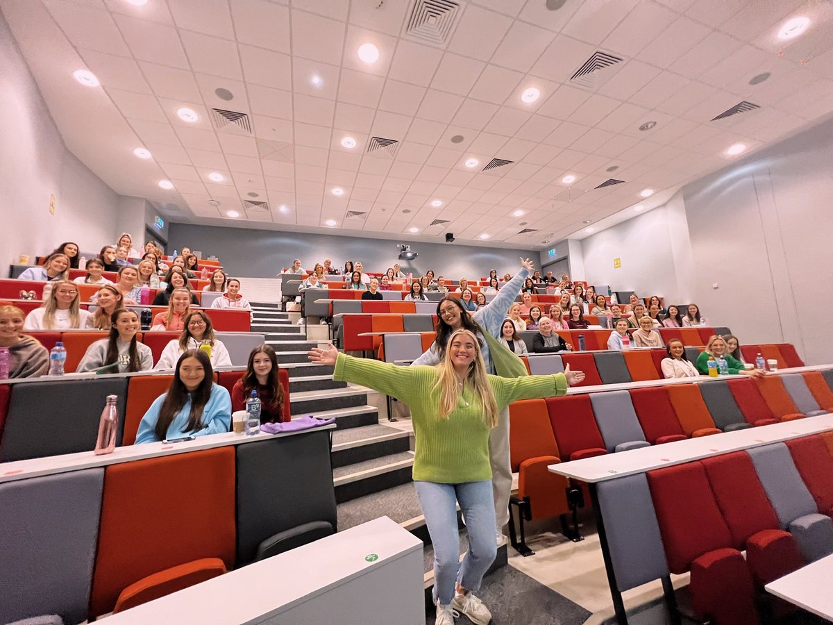 Our President Kathryn and Secretary Rebekah meeting and greeting our new 2022 cohort last week!🌟They had the best time chatting all thing society and answering all the midwifery questions! 🤍Good luck September 2022- you’re a fabulous bunch and we can’t wait to get to know you!