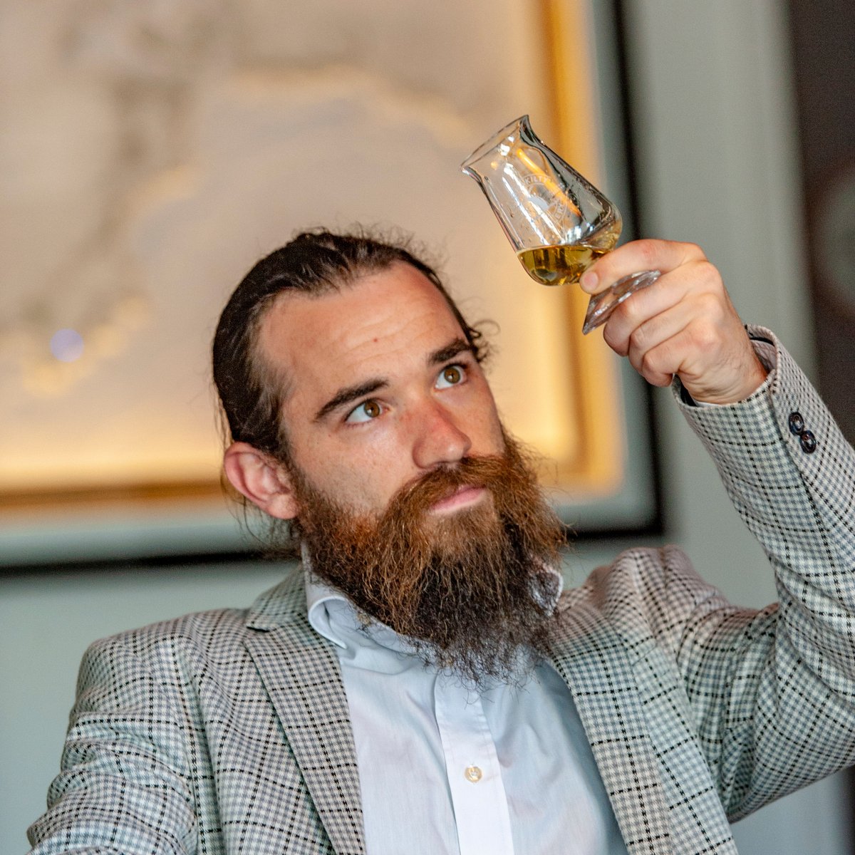 On Saturday 1 October at 2pm, join us as we celebrate the whiskey harvest with our founder, Michael Scully.

You will visit our distillery, whiskey casks and barley fields, as well as taste some of our finest whiskey.🥃

Advance booking is essential➡️bit.ly/3BZLulh