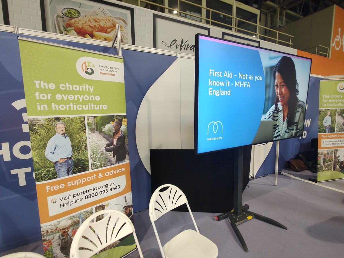 At the #landscapeshow with <a href="/PerennialGRBS/">Perennial</a> <a href="/MHFAEngland/">MHFA England®</a> and <a href="/AdrianWickhamSE/">Adrian Wickham</a> to talk about Mental Health First Aid, raise awareness, challenge some stigma and smash down some barriers #MentalHealthAwareness