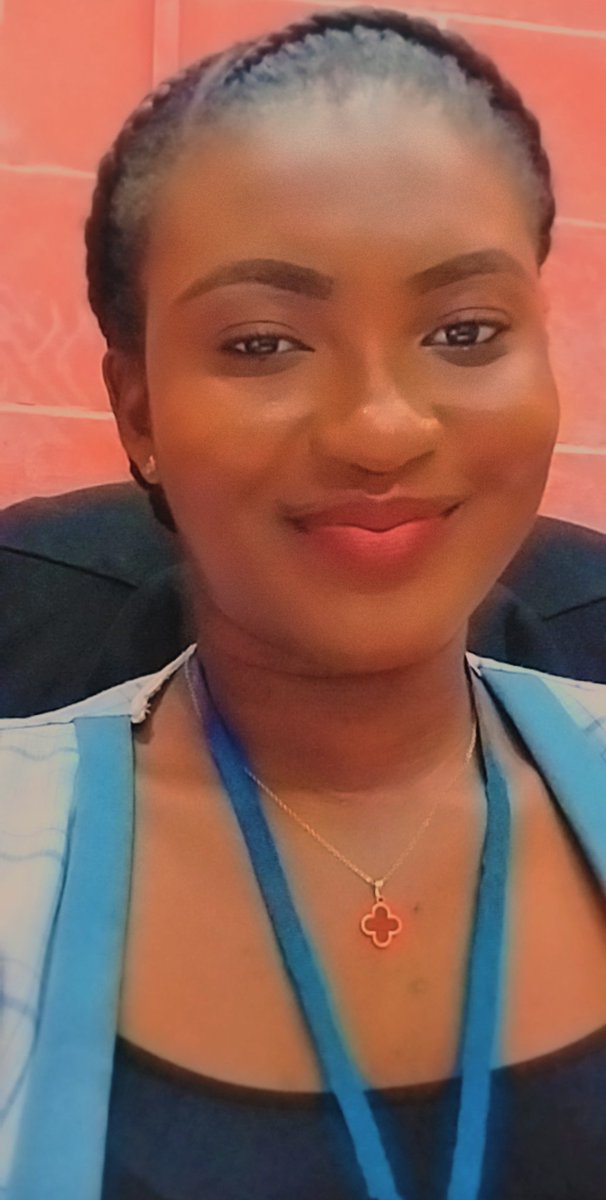 EuniceAnnanafia's tweet photo. Midweek lovers shout out to you all
#Wednesdayborn
#Wednesdayvibe
#afiapapabi https://t.co/FblHhVqKGU