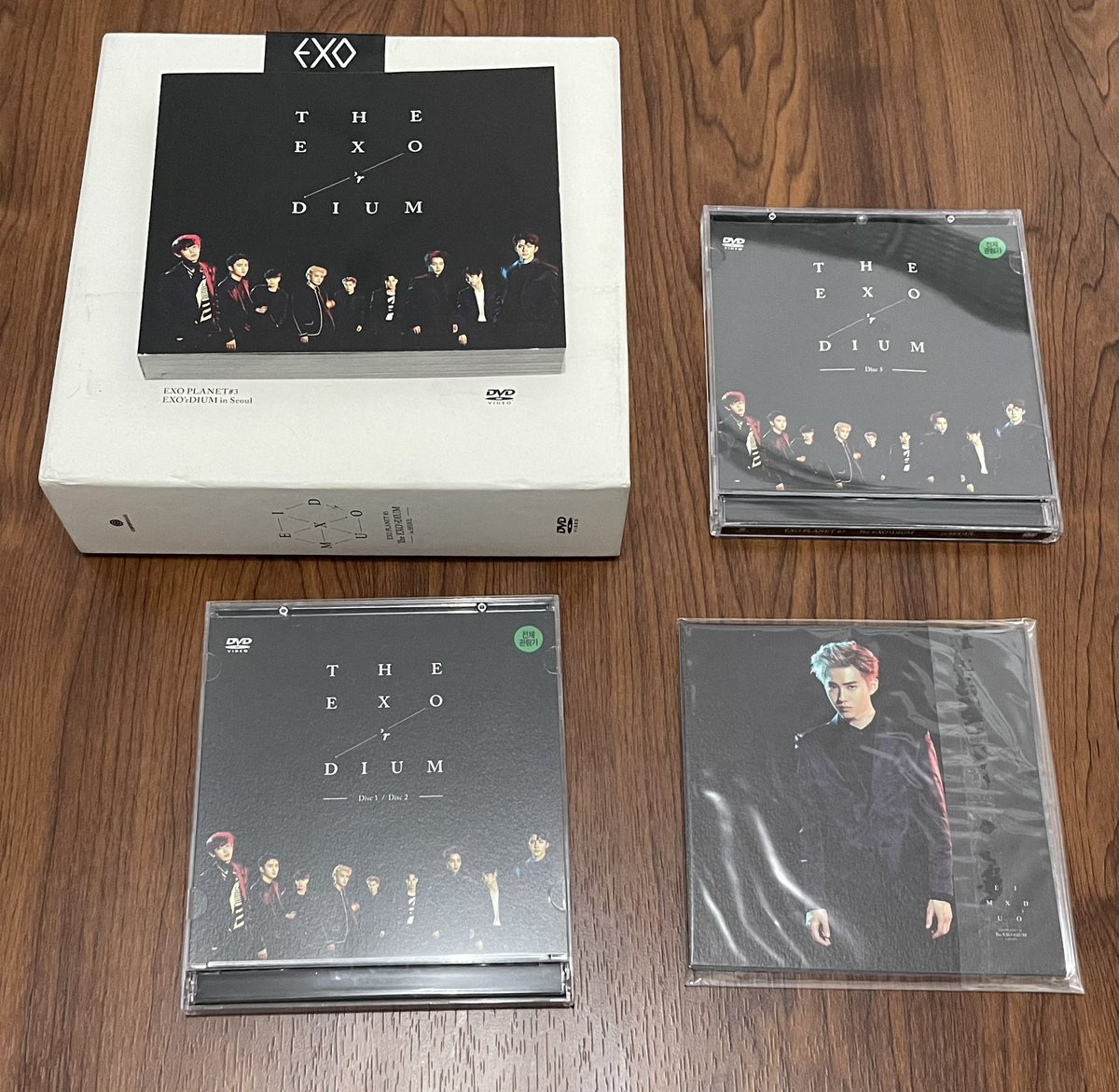 LookingForBaek's tweet photo. PAUBOS SALE

The EXOrDIUM in Seoul DVD

as is on the pic

with flaws

Php 500 

Reply or DM to mine

Pls RT and like🙏🏼🙏🏼 https://t.co/7dHoOBJlP6