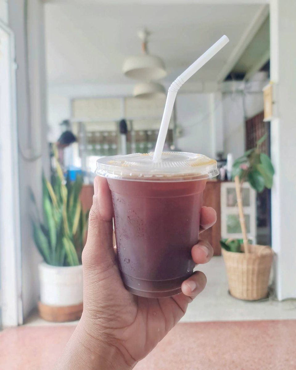anicha88228627's tweet photo. เราชอบกาแฟ พอๆกับที่เราชอบเธอ😊🖤☕  #กาแฟ #พิดโลก #slowbear https://t.co/U4a1OjJaJQ