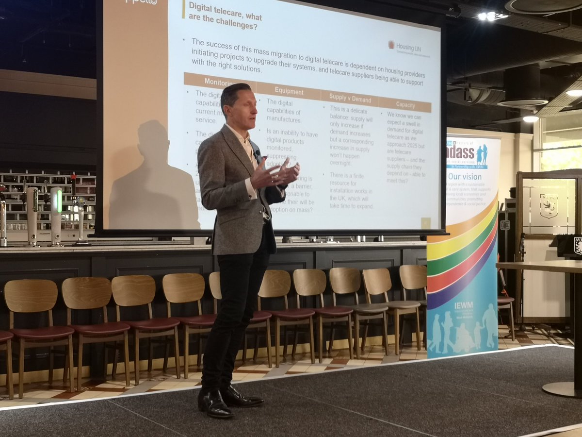 Jeremy_HLIN's tweet photo. Compelling case made by Tim Barclay, CEO @Appello_UK, at #wmhousingreform from @wmadass @TSAVoice @TLAP1 & @HLINComms on why it is vital to prepare for the analogue to digital switchover, drawing on latest findings from their informative sector briefing and call for action. https://t.co/QsEY7wNMSm