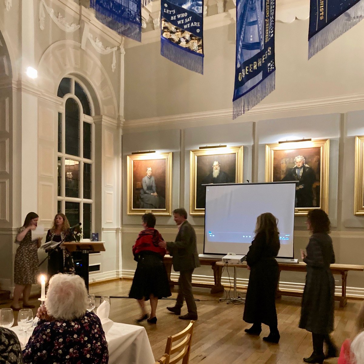 Adieu to @Newnham_College, who made me feel so welcome during my tenure as RLF Writing Fellow. Touched & honoured to be included in a special evening of send-offs, including farewells to Newnham legends @wmarybeard & @HMTruscott. Thank you Newnham, always in my heart @rlfwriters
