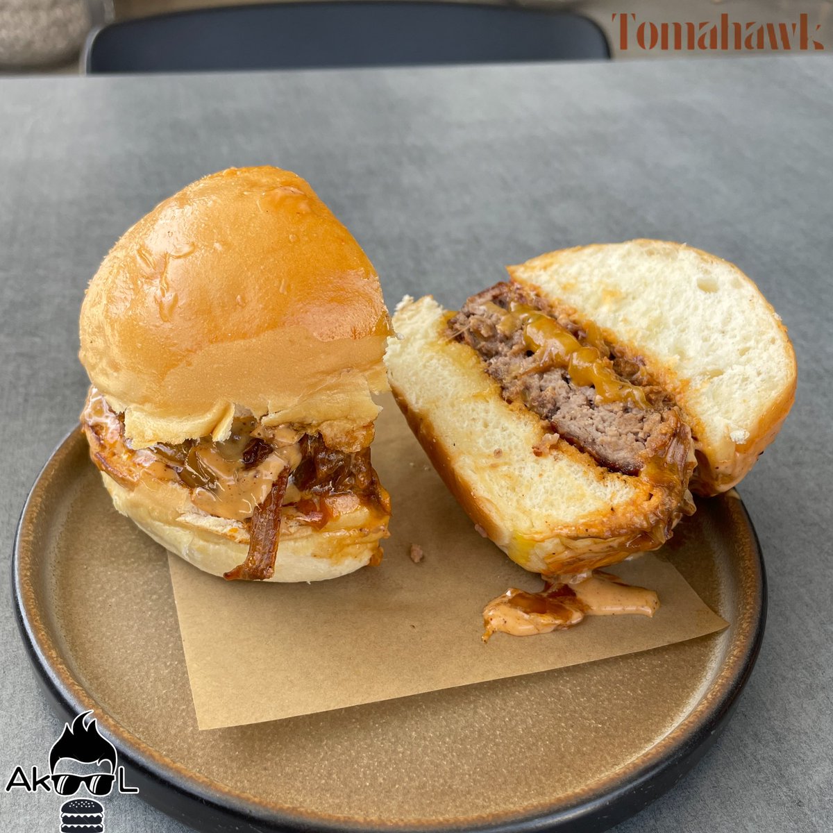 AkooL 🍔 اكول tweet media