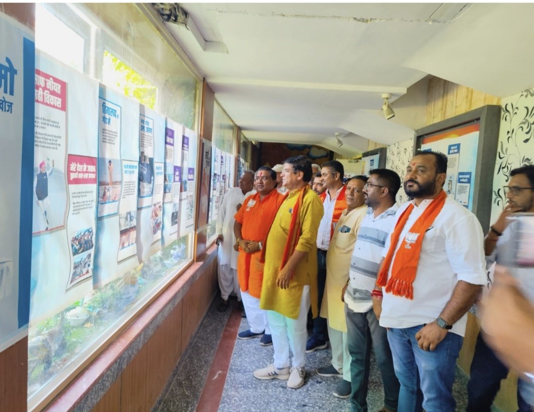 ParmarMansharam's tweet photo. पाली भाजपा द्वारा प्रदर्शनी कार्यक्रम में श्री राज्यवर्धनसिंहजी राठौड़। https://t.co/8rNg0Y2zlB