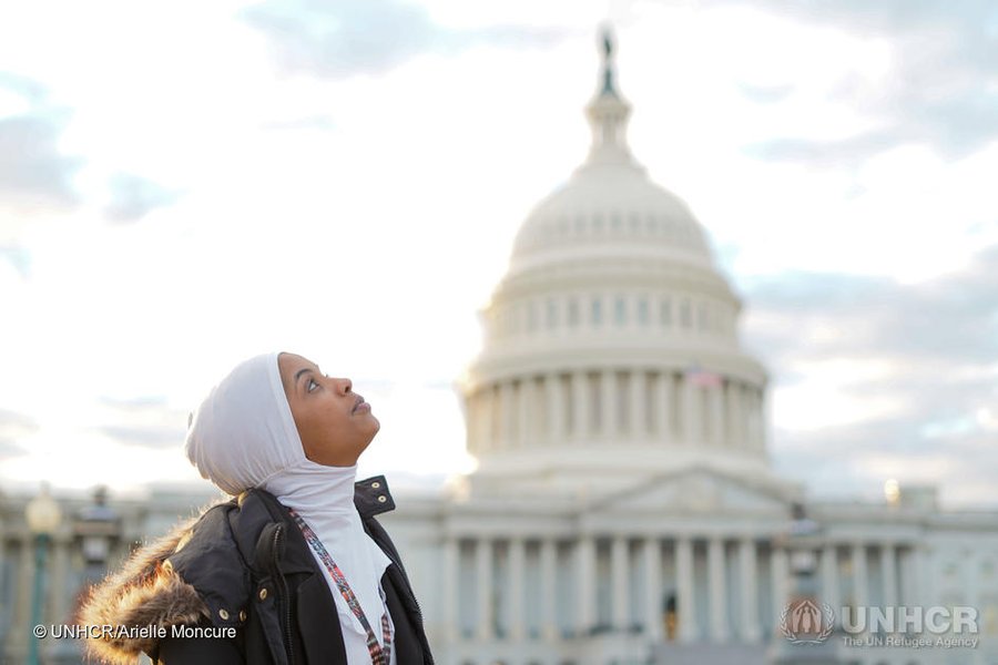 UNHCRUSA's tweet photo. Resettlement is a lifeline for refugees.

UNHCR applauds the U.S. announcement to admit up to 125,000 refugees next year.

https://t.co/veo2EGpmn1 https://t.co/wU5uIWwRAv