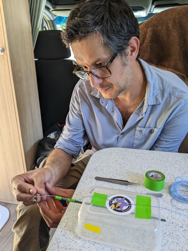 We have been off the grid for a couple of days but we have found more bees! Read the (belated) Buzz Bus post for 25 September here: thebuzzbus.plant-evolution.org/?p=332