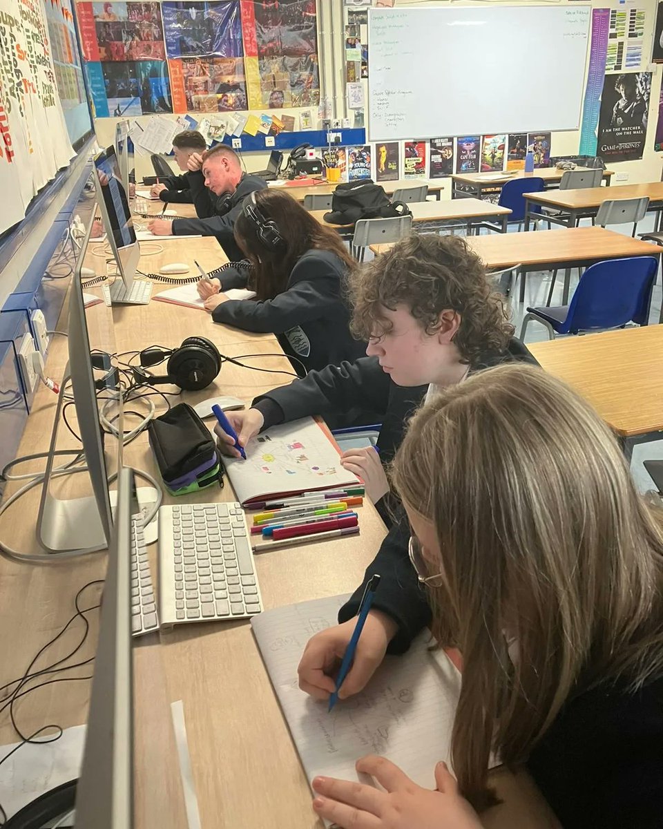 MaloneCollege's tweet photo. Year 11 students working hard in Moving Image Arts today, studying genre @malonemia 🎬 https://t.co/9Tp6YTFfcM