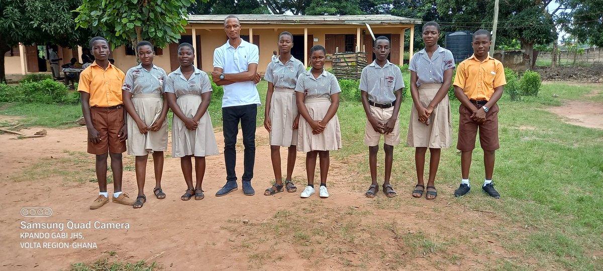 GUARDFANDATION's tweet photo. We are partnering with the National Commission for Civic Education Clubs in elementary schools to give education on environmental factors in the 21st century preventing students from chasing their dreams. # Change a life today, building a secure future. https://t.co/idxBNtwRHk