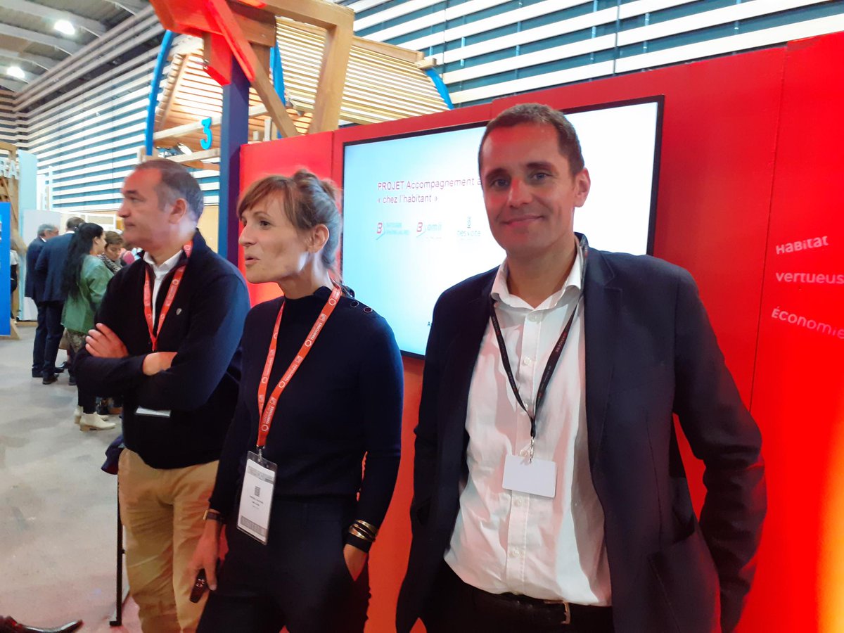 aura_hlm's tweet photo. [En direct] #Azimuts #CongresHlm
@Batigere Rhône-Alpes expérimente depuis mars 2019 un accompagnement individualisé et de proximité de locataires fragilisés et/ou en impayés dans un objectif de retour à l'emploi. https://t.co/85plsfrdHg