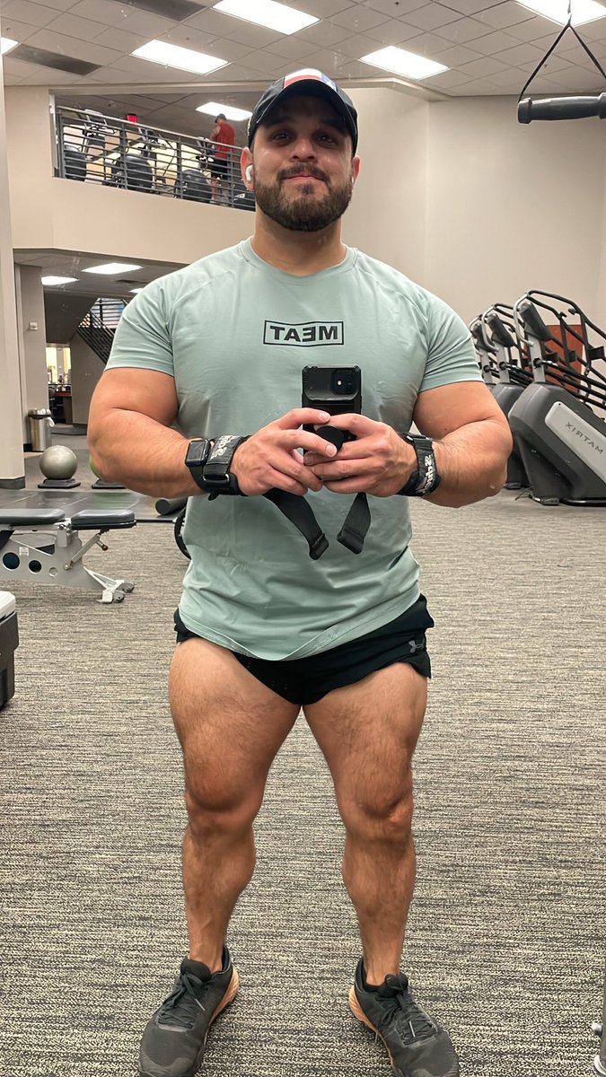 haveyoumetmatt2's tweet photo. It was back day today https://t.co/zZTVI4vGjA