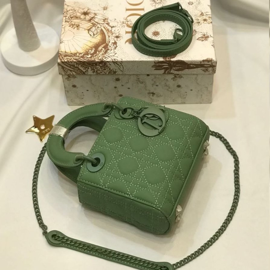 maryam41276's tweet photo. متوفرة بـ 5 ألوان 🥰🥰

الطلب عبر رسائل الصفحة او رابط الواتس اب
التوصيل لكل مدن الامارات والدفع عند الاستلام 👍 https://t.co/SbTndMsWz3