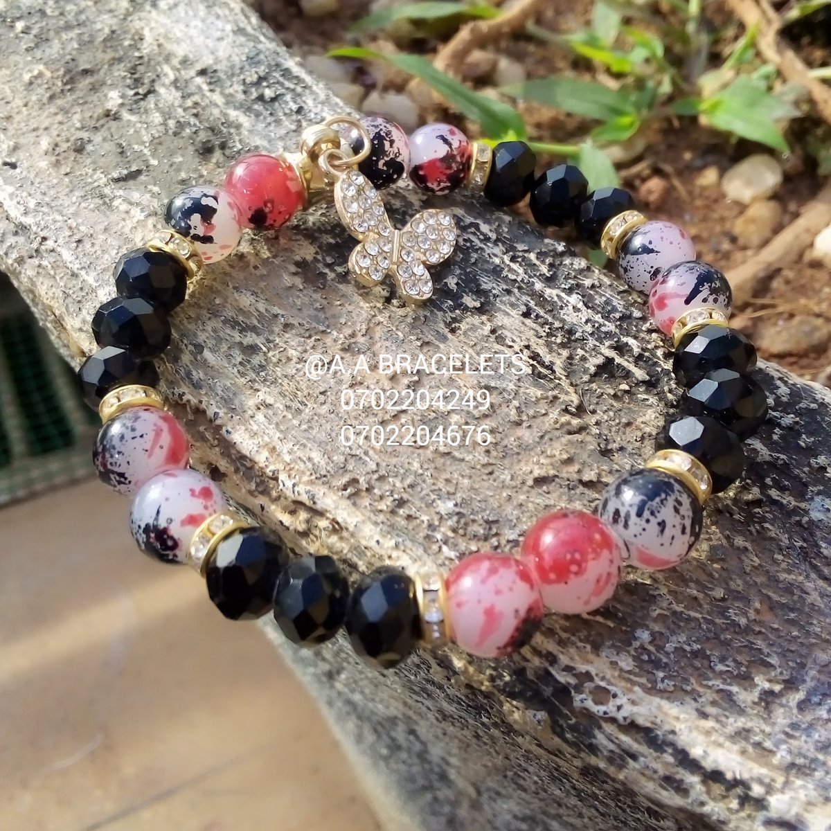 AA_BRACELETS's tweet photo. The best Day To Wear A Beautiful Handmade Bracelet Is The One With A Name Ending With Letter Y

Place an order for a lovely bracelet.
Contact us on 0702204249 https://t.co/dBbU0p9d08