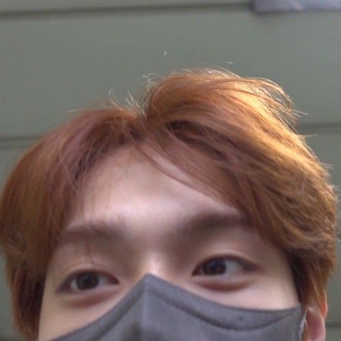 M0RGUELUVR's tweet photo. Back from gym, let's kiss? https://t.co/JkUmxhxQUc