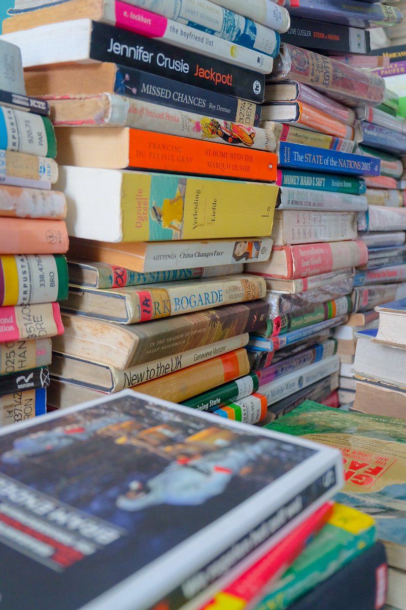 Kibikuki Bookshop (@kibikukibooks) on Twitter photo Kami percaya kalau kabar baik akan tersebar cepat dengan sendirinya, dan semoga diskon buku di toko kami merupakan kabar baik untuk kamu 😊
Sampai 21 Okt, semua koleksi kami diskon up to 90%, dan ini adlh event diskon terakhir kami tahun ini. Jadi, puas2in belanja buku kami ya! Kami percaya kalau kabar baik akan tersebar cepat dengan sendirinya, dan semoga diskon buku di toko kami merupakan kabar baik untuk kamu 😊
Sampai 21 Okt, semua koleksi kami diskon up to 90%, dan ini adlh event diskon terakhir kami tahun ini. Jadi, puas2in belanja buku kami ya!