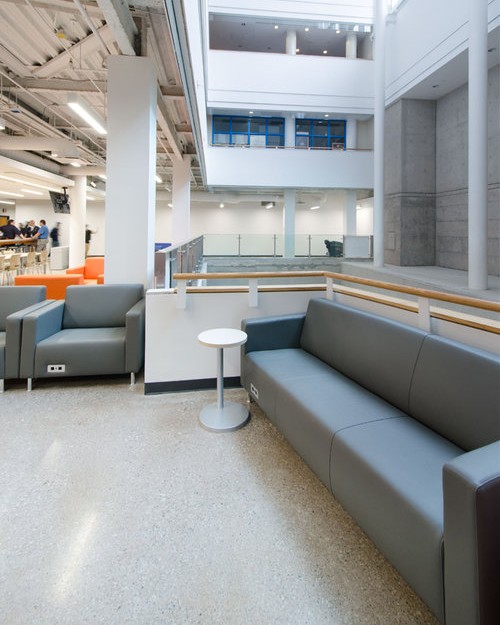 BorgoSeating's tweet photo. Erica is a modular seating line that encourages conversation by combining components to create the ideal custom environment for its users. https://t.co/nHeo3VxcM7
#BorgoSeating #NeoCon2022 #InteriorDesign #quickship https://t.co/y4PtEZvl5l