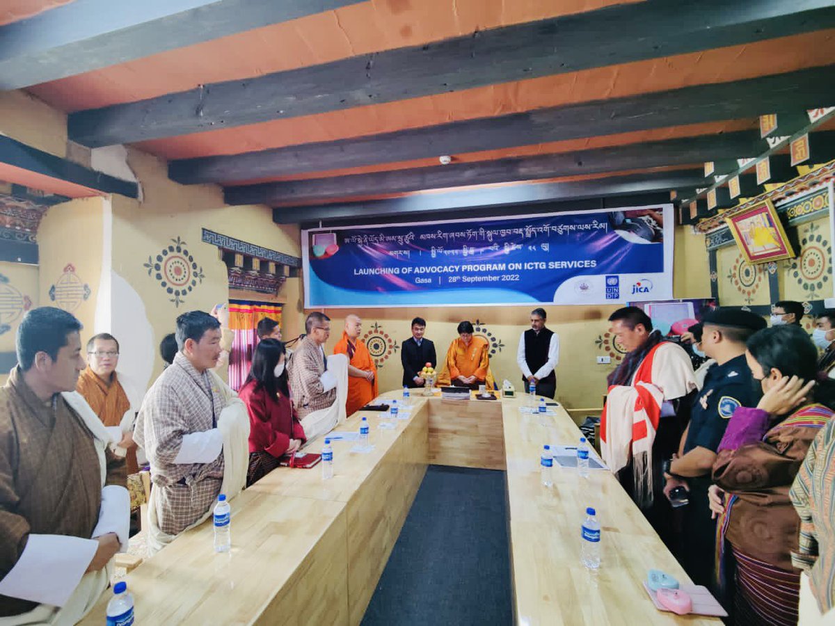 UNDP_Bhutan's tweet photo. * @MoHBhutan launches advocacy program on #iCTGs, a device that allows remote monitoring of fetal heart rate &amp; uterine contraction of pregnant women to detect high-risk pregnancies. 55 iCTGs in select 🏥across 20 districts benefit 5000 expectant mothers. Humbled to be a partner. https://t.co/Q1i7sE58JY