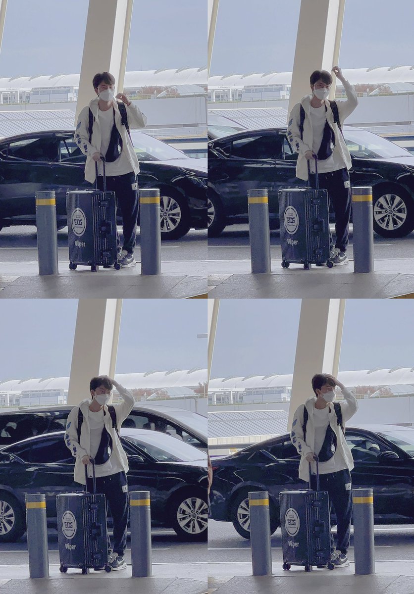 Viper3_park's tweet photo. 220927 pvg 🛫️

���리 스타일 💇🏻‍♂️

#Viper #바이퍼 #박도현 https://t.co/MSll0vZlr2
