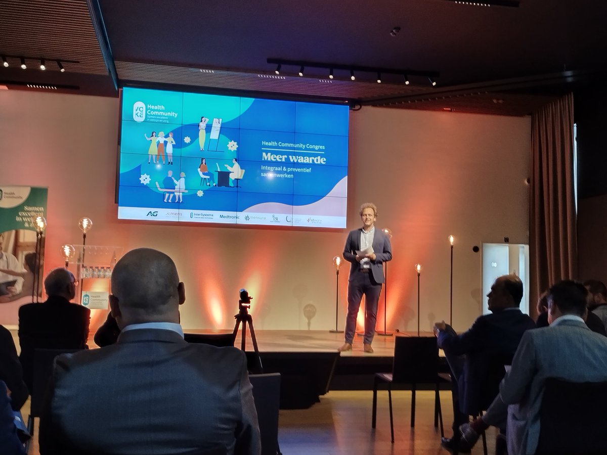 IngeTency's tweet photo. #congres @VOKA_HC Beloofd een boeiende namiddag te worden #preventie #samenwerking #integralezorg #meerwaarde https://t.co/MCkWLLwQP4