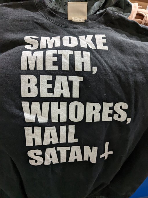 Some people live a strange life... https://t.co/Px66YB0Oqp<a href="/tag/newprofilepic"class="tags"><span>#newprofilepic</span></a>