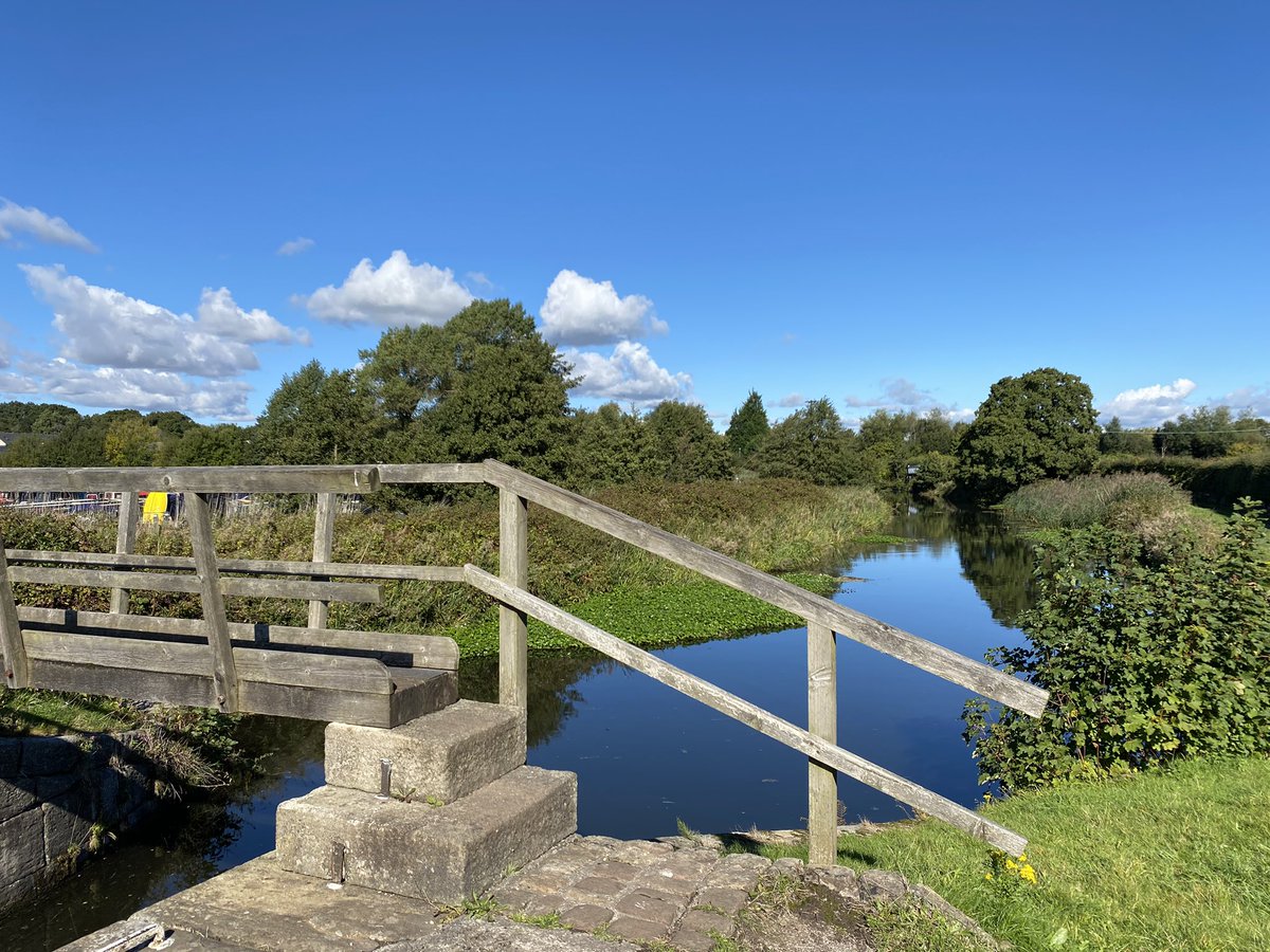 JanieEfc's tweet photo. When you need to contemplate life… this is the place to do it 💙🙏🏼🥰 #hometown #rufford https://t.co/GmlNw7m1HO