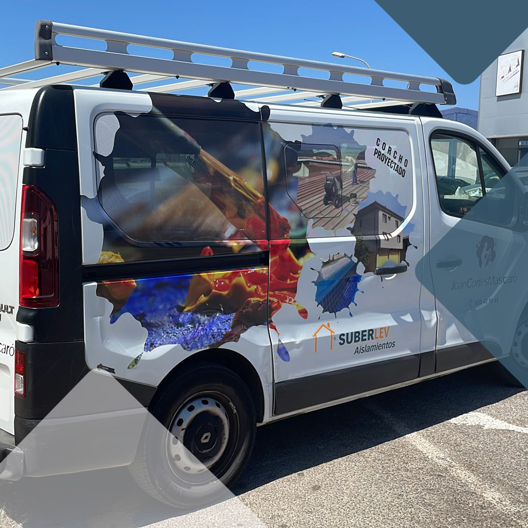 suberlev's tweet photo. Uno de nuestros aplicadores homologados en Menorca, Bernat Petrus, ha decorado con nuestro logo e imágenes su furgoneta, ¡nos encanta!
·
·
·
#aislamientossuberlev #suberlev #corchoproyectado #pinturatermica #termoaislante #economiacircular #corchonaturalproyectado #aislamiento https://t.co/ENT5gLrJry