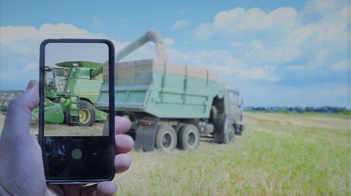WebagriFR's tweet photo. [Étude Agrinautes 2022] Quels sont les usages numériques des éleveurs connectés ? https://t.co/zzaN4Fc4hv #Réseauxsociaux https://t.co/KxfasFWz1v