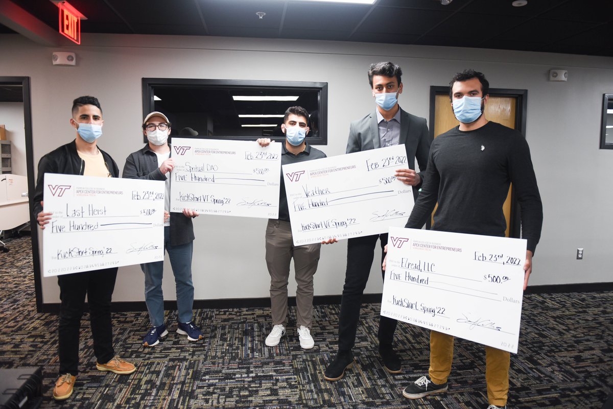 Join us TONIGHT at 7 PM for KickStart VT!

Come hear what students are building at the Apex Center, network with like-minded students, and choose where some of the funds go by voting for the Fan Favorite to win an additional $250.

RSVP ⬇️
vt.startuptree.co/event/s/jAgcip…