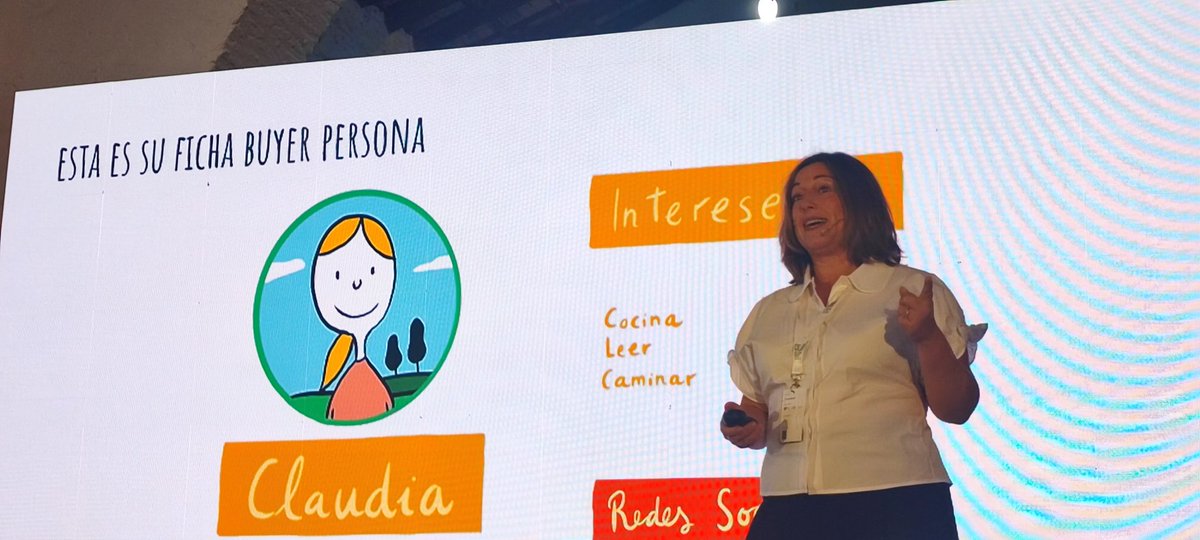 LleraAnabel's tweet photo. ¡Viajamos con Nuria Mañé y Claudia! ¿Tu también te identificas con este personaje creado? 🤫¿Por qué me conoce tanto Nuria? 🤔¡Creo que yo soy Claudia! 😂😂. @escapadarural #COETUR2022 https://t.co/D6QSp1lmXE