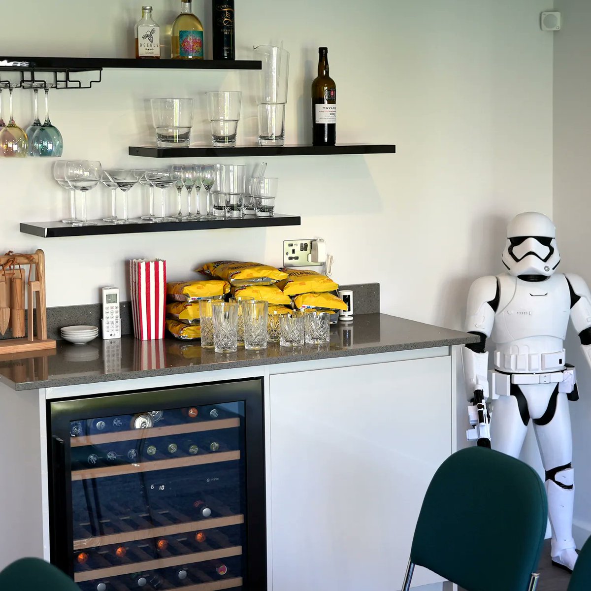 NewGardenRoomCo's tweet photo. Why not get cosy this winter and create your very own #homecinema in one of our thermally-efficient #gardenrooms? With mood lighting and surround sound installed, it’s the perfect way to spend time with family and friends.
Call today on 01865 341000 for your free estimate. https://t.co/P9RwAXmI7b