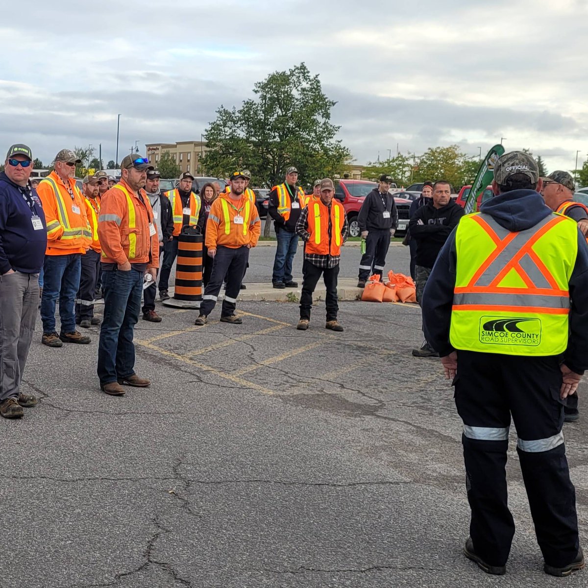 SCRSA_Official's tweet photo. @AORS_Official roadeo Is underway!
#scrsa good luck Jon Smith and Matt Smith! https://t.co/Vn1mX1y2cJ