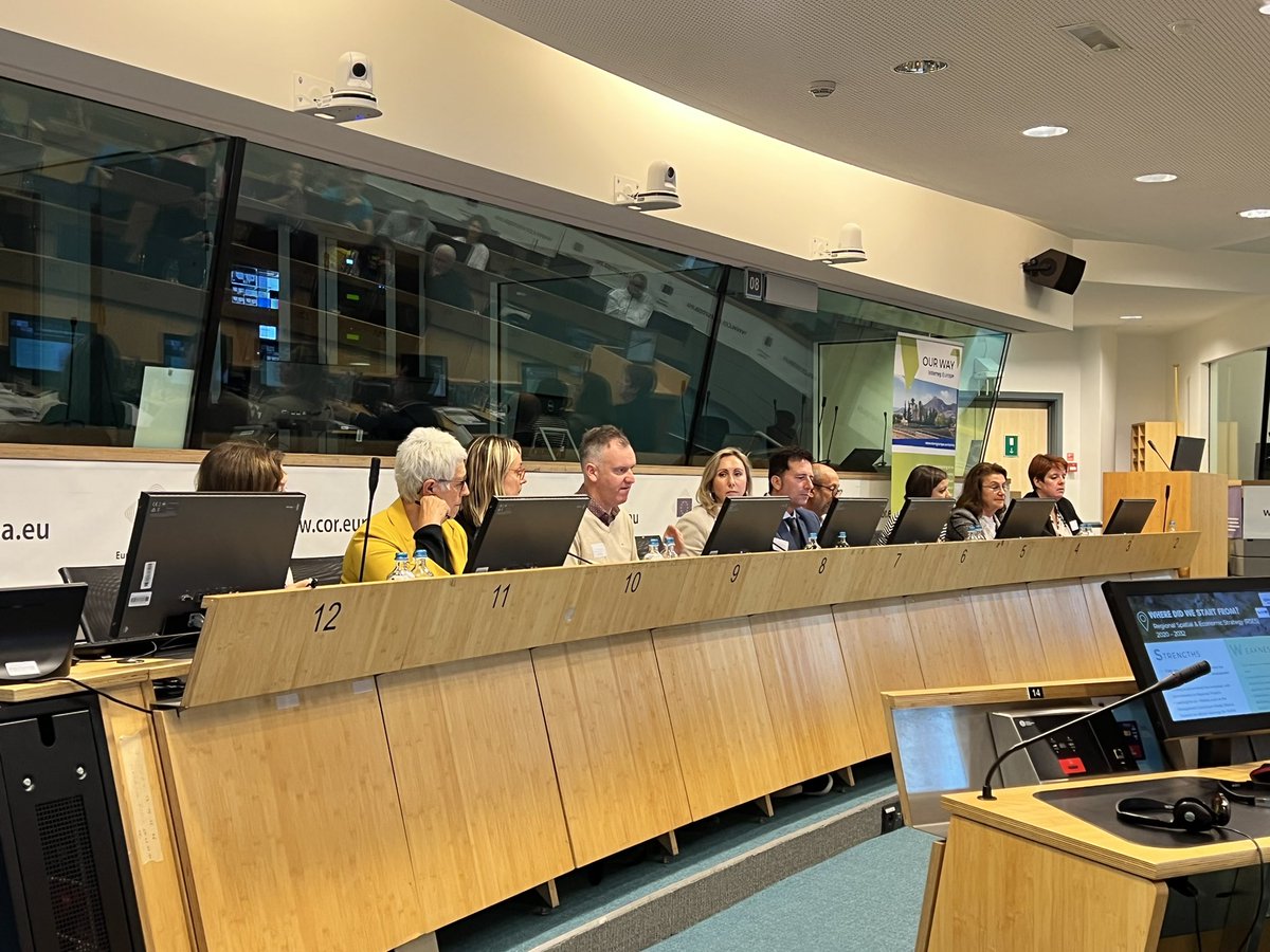 OurWay18's tweet photo. OUR WAY Project partners present the conclusions in the Final Conference of the #actionplans implemented in their territories.
#OurWayFinalC #greenways @interregeurope @regiondemurcia https://t.co/aNs38CZFgt