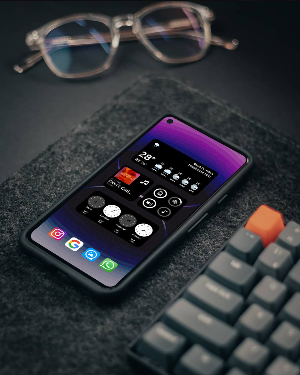 iammrbhaskar's tweet photo. Widget : #MOS_KWGT @iammrbhaskar
Launcher : #Nova @NovaLauncher
Icon : #iLook @justnewdesigns
Wall : https://t.co/oUvYTkj51p @iammrbhaskar
Template : @nalankang1 , @andro_idfans , @Jeffprast https://t.co/T5V6NW07JG