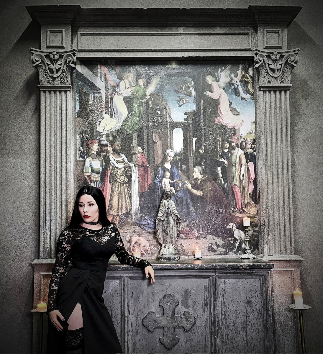 nabsta_nabsta's tweet photo. Мортиша Аддамс Home Alone, часть 1!
#mortisha #Cosplay #addamsfamily #gothic https://t.co/ryTzH1NlmZ