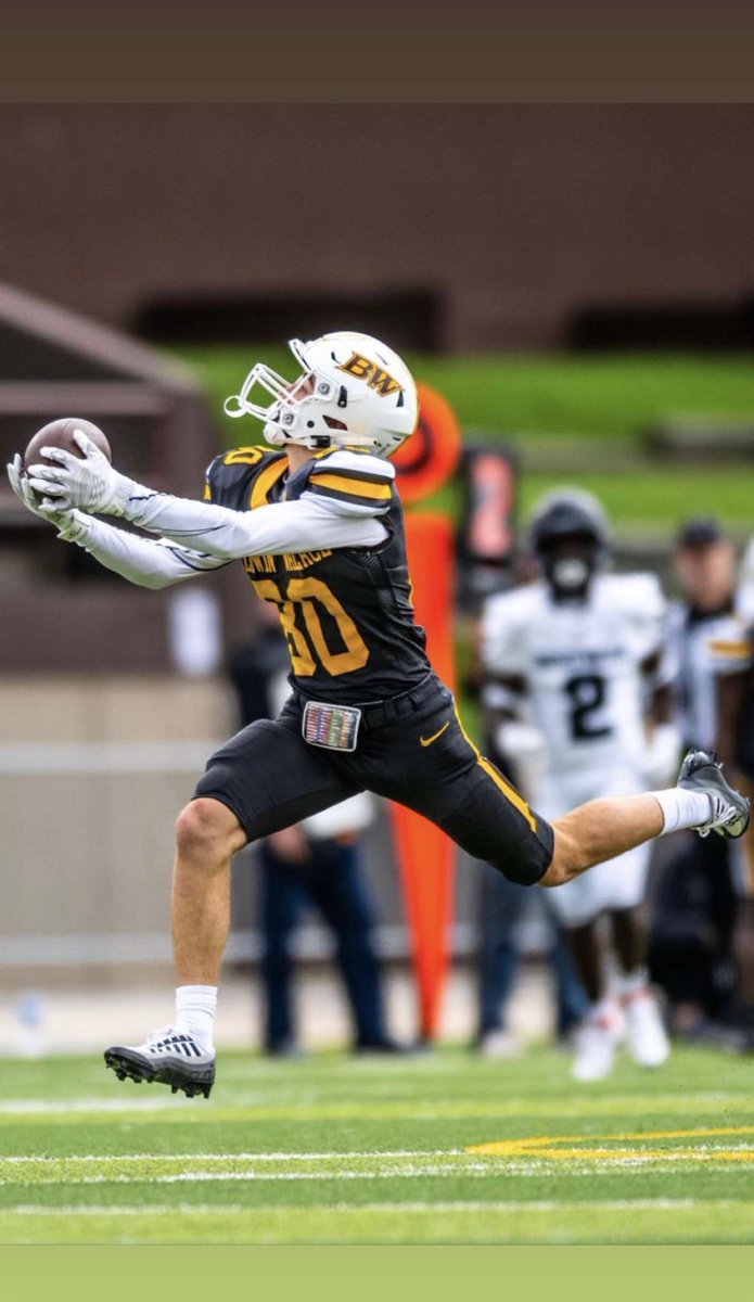 Chrisconwell3's tweet image. So much fun seeing the BW Yellow Jackets win the first home game of the season and the best was to see Timmy get his 1st college TD .
Thanks to our friends for all the support ❤️ @ConwellTim