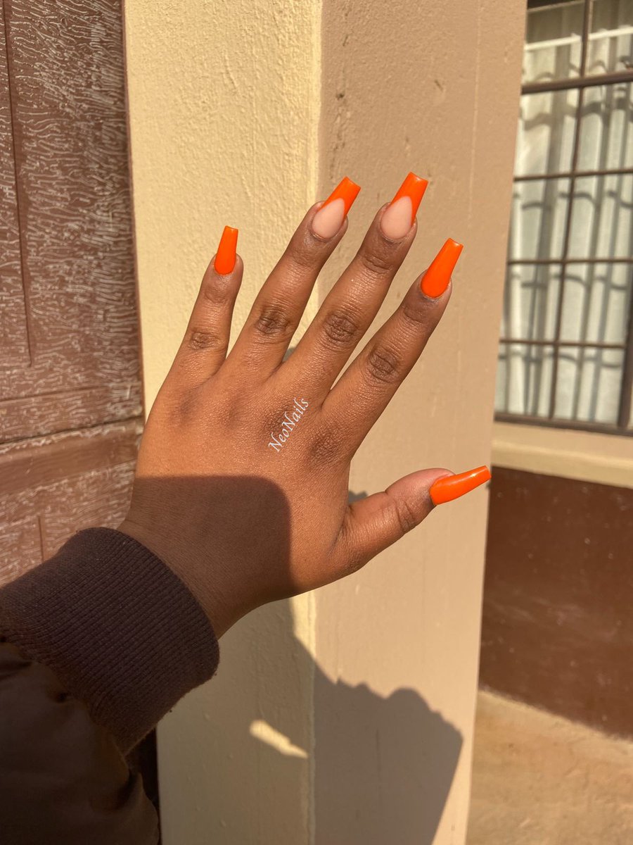 Neo_Nails's tweet photo. Blood Orange on some beautiful fingers 😍
📸:@refiloe_nk

Please kindly rt, my client could be on your tineline.

Whatsapp 0659027020 to book your appointment. 

📍Green Village.

#GirlTalkZA @GirlTalkZA_Fin
#BlackOwned #unclewaffles #fourways #lehasa #mihlali https://t.co/acnttTKcS9