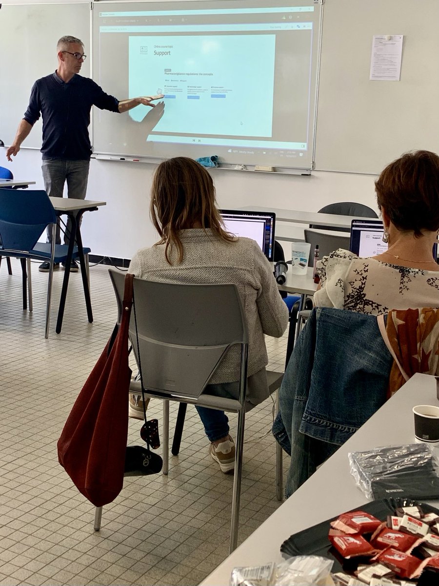 GaelleAtEu2P's tweet photo. The #Eu2PFW 2022 with ⁦@s_liege⁩ presentation of the #Eu2P eLearning  platform https://t.co/Isc5zIqYai