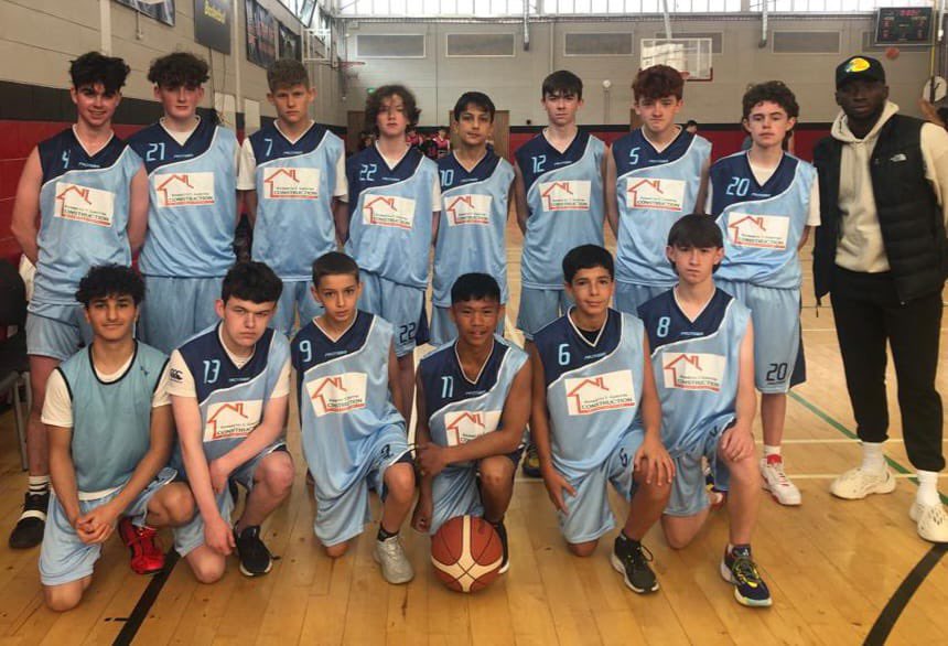 CastletroyC's tweet photo. A mixed start to the boys basketball season. The U16s had a loss, after extra time despite a trojan effort. The U19s had a good win with a solid performance by all. Thanks to St. Munchin's College for hosting us. https://t.co/4Ru2yIBZ7e
