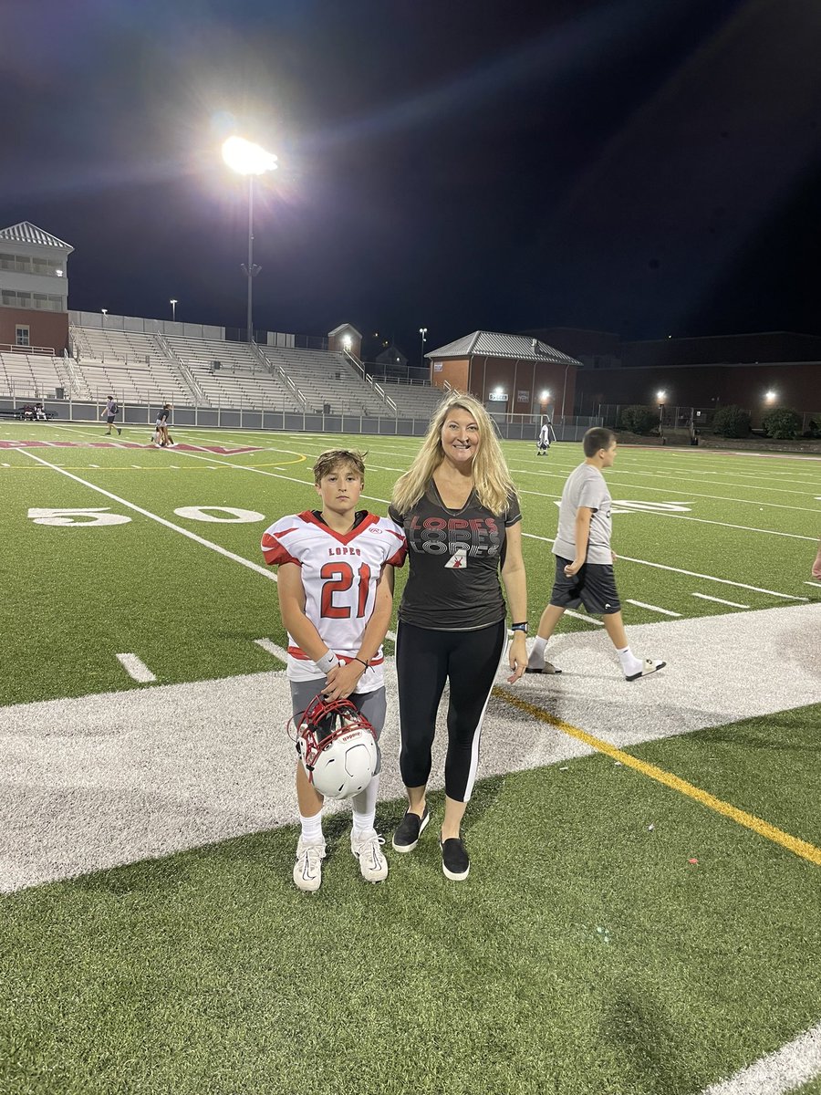 Happy National Son’s Day! 
Go Lopes! Beat those Quips today. <a href="/AvonworthFB/">Avonworth Football</a>