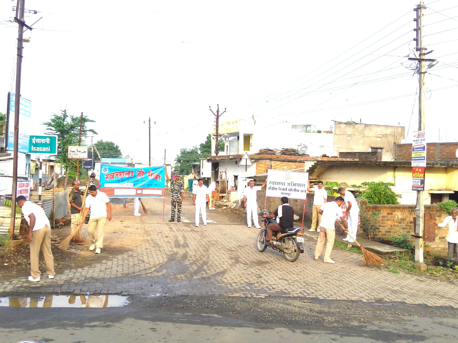 GC CRPF NAGPUR On Twitter SwachhtaAbhiyan Is Being Carried Out By gc-crpf-nagpur-on-twitter-swachhtaabhiyan-is-being-carried-out-by