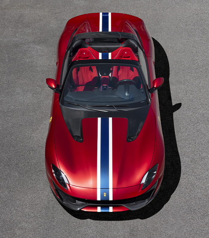 FerrariJPN's tweet image. ユニークで完璧なオーダーメイド車を創り上げることを目的とした、フェラーリ・スペシャル・プロジェクト・プログラムから、 #FerrariOneOff シリーズ最新作 #FerrariSP51 の誕生。その一際立つ独自のアイデンティティで皆を魅了する。
#Ferrari #フェラーリ