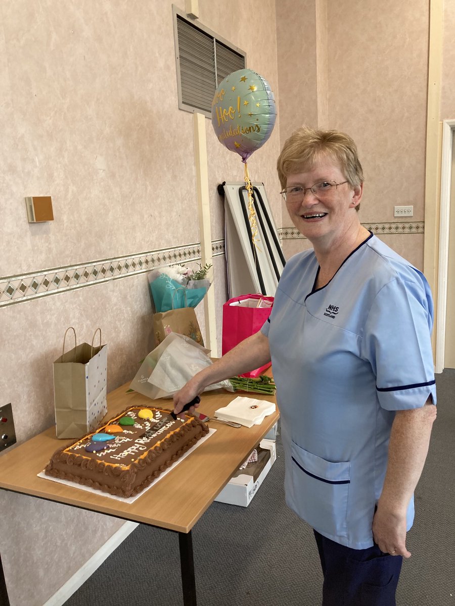 40years + with ⁦⁦<a href="/NHSGrampian/">NHS Grampian</a>⁩ Congratulations Jane Hughes. Happy retirement!