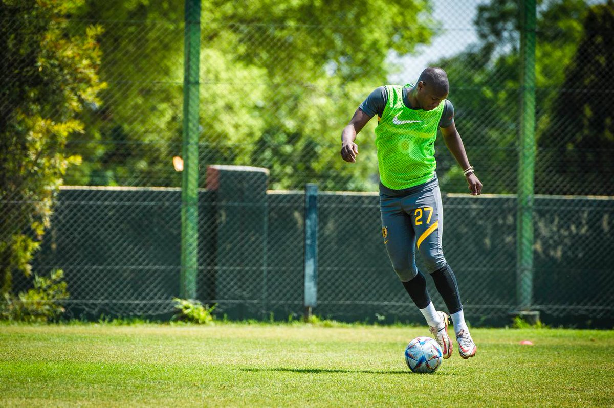 KaizerChiefs's tweet photo. Wednesday morning's training session #Amakhosi4Life #KCFreshRevival https://t.co/BXSzi6oKIc