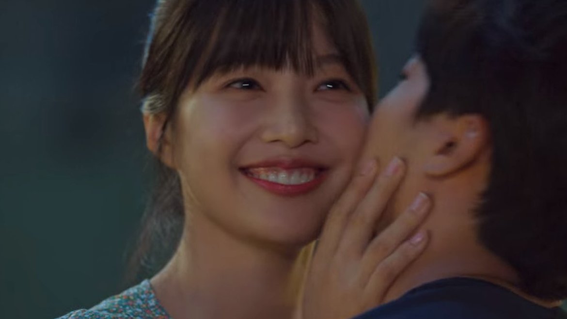 iconickdramas's tweet photo. No thoughts head full of this adorable couple https://t.co/kqkjnZg6ZP