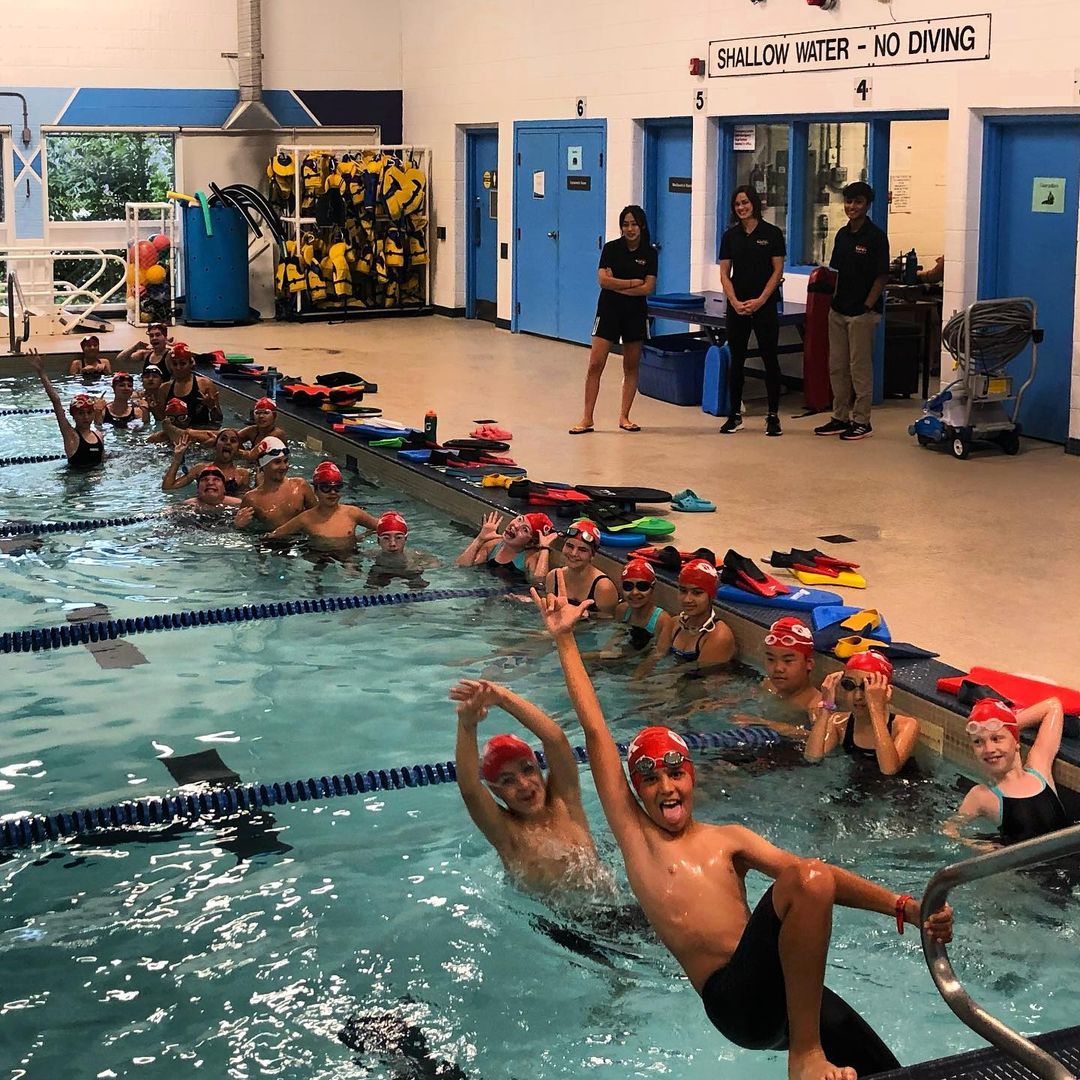 oak_aquatic's tweet photo. How was your weekend?
Novice 3A swimmers: AWESOME! 😁😎
#GoOAK #BuiltOAKTough #novice #swimteam #practicepracticepractice #teamworkmakesthedreamwork #swimontario #swimmingcanada https://t.co/WA7QDC7t6k