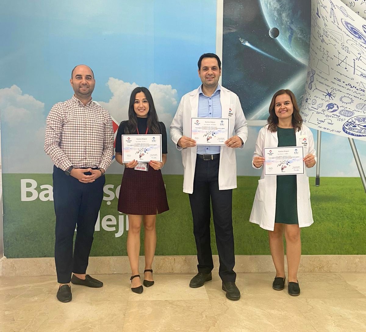 15-19 Ağustos 2022 tarihleri arasında gerçekleştirilen UP programımızın eğitimini tamamlayan öğretmenlerimize sertifikaları teslim edildi. #bkUP